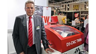 Directeur d’Esco SA, Jean-Marc Schouller développe et produit des tours automatiques et CNC pour l'usinage de petits diamètres à partir de matière en couronne ou en barres. (Image: MSM/JR Gonthier)