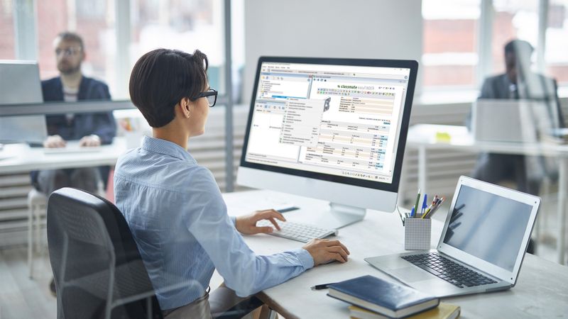 Im Rahmen der Migrationsstrategie müssen sich IT-Verantwortliche mit der Struktur und Qualität der Stammdaten auseinandersetzen.(Bild:  Simus Systems)