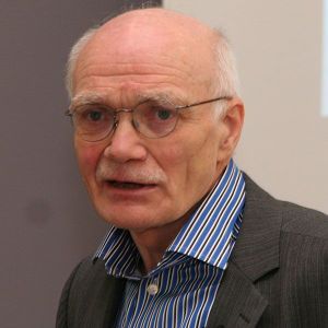 „Derzeit ist die Streuung in der Batteriequalität viel zu groß für Anwendungen in der Elektromobilität. Wir müssen die Produktion dafür neu aufstellen“, sagt Dr. Detlev Repenning, Geschäftsführer der OMT Oberflächen- und Materialtechnologie GmbH in Lübeck. 