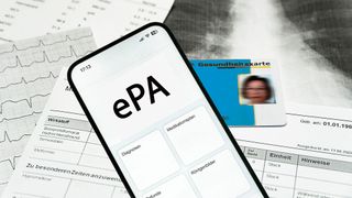 Der Arbeitskreis „Junge Ärztinnen und Ärzte“ des Hartmannbundes drängt auf eine schnelle, unbürokratische Weiterentwicklung der ePA-Funktionen. (©Andrea Gaitanides – stock.adobe.com)