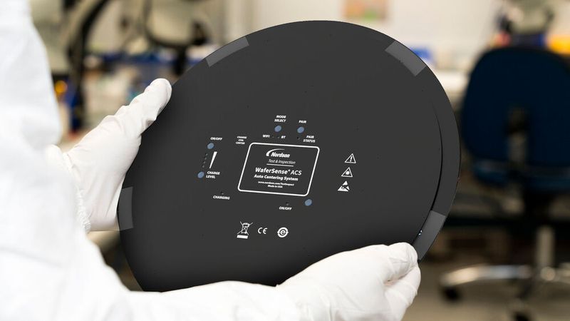 Da die Messung unter realen Prozessbedingungen einschließlich Vakuum erfolgt, liefern Systeme wie der WaferSense ACS laut Vijay ein genaueres Bild vom tatsächlichen Verhalten der Anlage, ohne die Prozessintegrität zu beeinträchtigen.(Bild:  Nordson Test & Inspection)