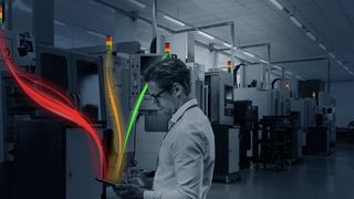 WeAssist combines traditional signal towers with a smart cloud solution. This allows the different colors of the signal towers to facilitate clear and intuitive communication during operations. (Source: Werma)