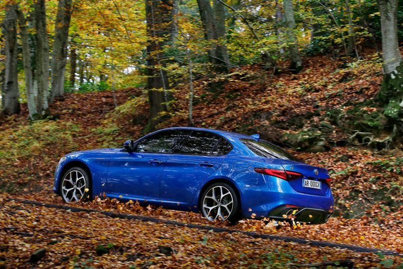 Sie setzt auf Allradantrieb und einen 154 kW/210 PS starken Diesel. (Alfa Romeo)