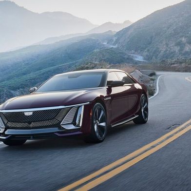 Cadillac hat ein neues Elektro-Flaggschiff namens Celestiq. Es ist die moderne Adaption des uramerikanischen Straßenkreuzers. (Bild: SP-X/Benjamin Bessinger)