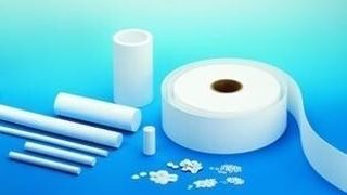 Halbzeuge aus mikroporösem PTFE, deren Porosität und Porengröße eingestellt werden kann. (Archiv: Vogel Business Media)