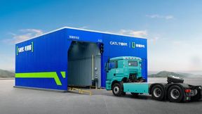CATL offers battery swapping stations for heavy e-trucks. (Source: CATL)
