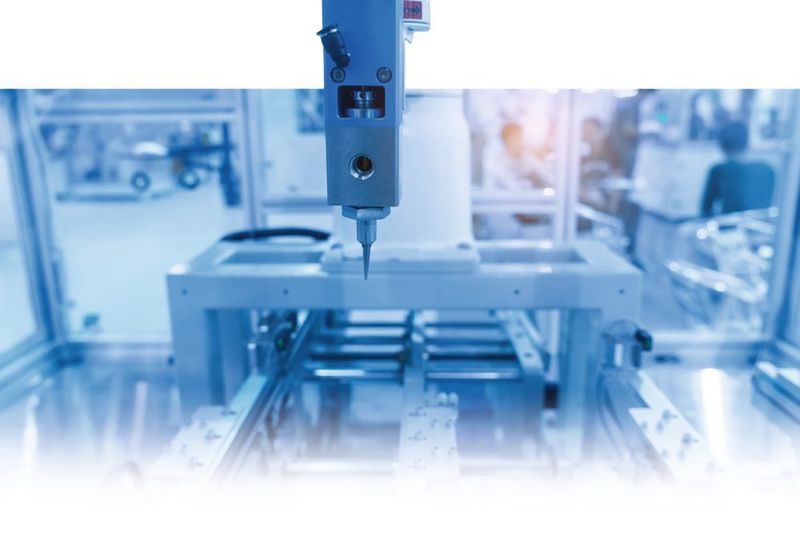Für eine „kommunikationsfähige“ Produktion ist kein neuer Maschinenpark nötig. Bestandsmaschinen lassen sich digital aufrüsten, um frühzeitig den Weg in die Digitalisierung gehen zu können. (©xiaoliangge - stock.adobe.com)
