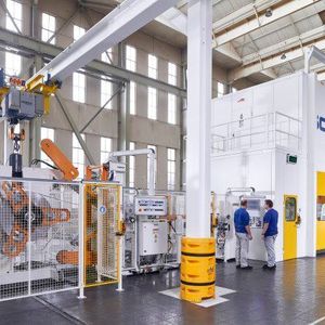 Für die Volkswagen-Modelle e-Golf und e-Up kommt eine Smartline bei der Produktion von Antriebskomponenten zum Einsatz.