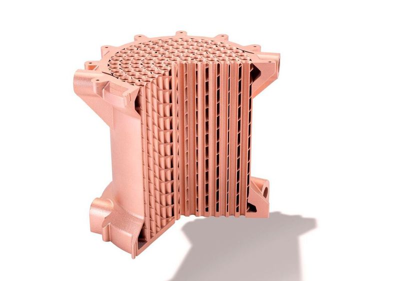 Diese Wärmetauscher-Komponente ist ein typisches Kupferbauteil, das FKM im Lasersintern additiv fertigt. (Bild: FKM Sintertechnik)