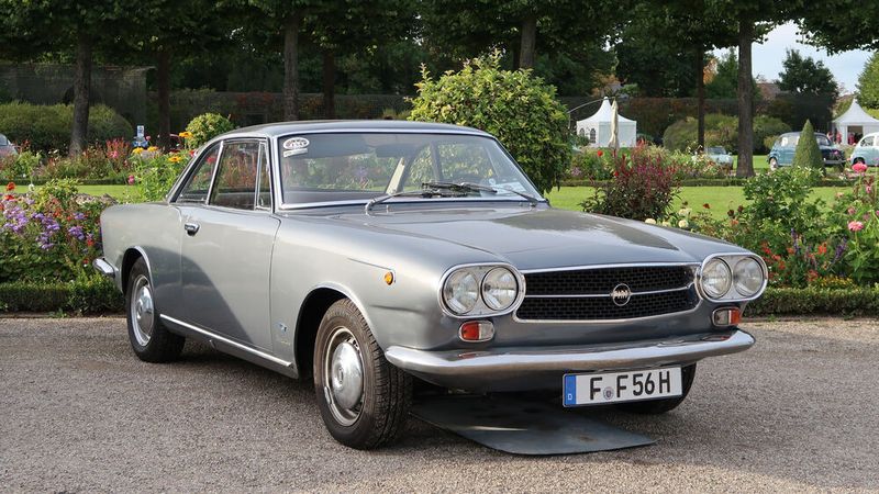 Fiat 1500 mit Karosserie von Allemano in Turin. Das Coupé aus dem Jahr 1963 errang den Pokal „International Design Trophy“. (Bild: Peter Diehl)