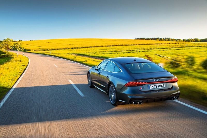 ...und der S7, die als Diesel 257 kW/349 PS leisten. (Audi)