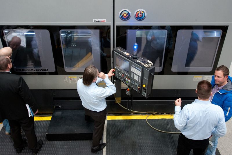 Impressionen vom Okuma-Open-House 2012. (Bild: Okuma/Hennecke)