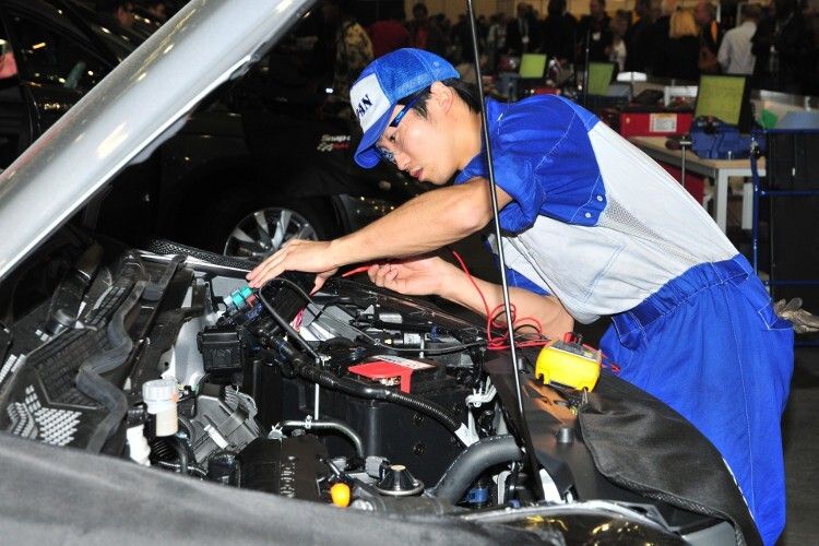 .... Shota Takeda aus Japan bei den Kfz-Mechatronikern die Goldmedaille. (Foto: Schmidt)
