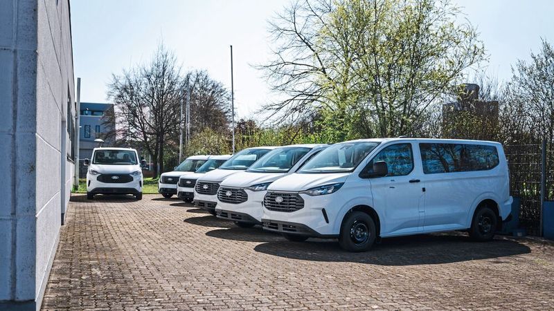 Die Führung der Autowelt Ebert sieht für ihren neuen Standort viel Potenzial, nicht zuletzt im Bereich der Nutzfahrzeuge. (Bild: Autowelt Ebert)