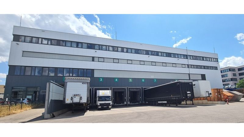 Shining 3D Technology GmbH ist neuer Mieter der Lagerfläche in Leinfelden-Echterdingen.(Bild:  Logivest)