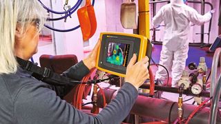 Mit einem akustischen Imager von Fluke lassen sich Lecks in Druckluftsystemen erfassen. (Bild: Fluke)