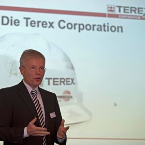 Dr. Martin Habert: „Wir arbeiten mit renommierten Herstellern zusammen.“