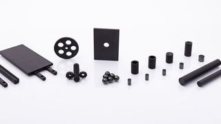 Die neue Härte! Im Vergleich zu Stahl sparen Komponenten aus dem neuen Werkstoff Metal-like Ceramic (MLC) rund 50 % an Gewicht ein und weisen trotzdem eine Härte von 1000 HV (Vickers) auf. (Foto.gen)