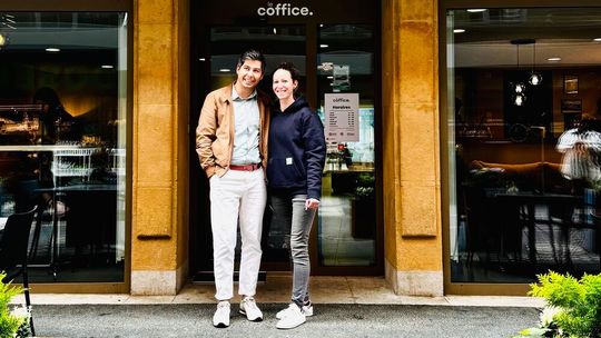 Sedat Adiyaman, directeur et fondateur de Coworking Neuchâtel et Virginie Nierat, directrice opérationnelle du hub neuchatel.(Source :  Coworking Neuchâtel)