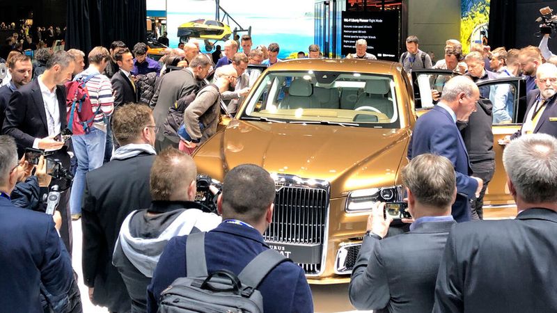 Bei der Vorstellung des Senat war das Interesse groß. (Bild: Wehner / »kfz-betrieb«)