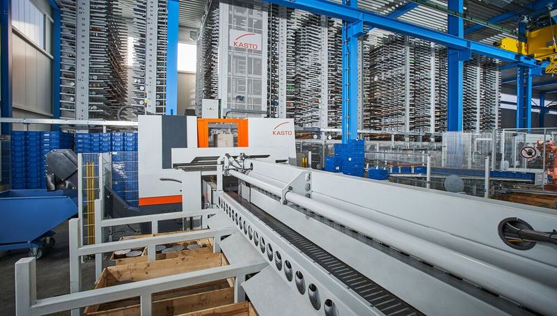 Die Bandsägemaschine Kastotec SC 4 nutzt Hagelauer Dewald für das Sägen von Halbzeugen mit eher großen Durchmessern bis maximal 260 Millimetern. (Bild: Kasto)