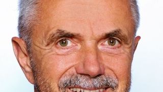 Prof. Dr. Klaus Bender von der TU München moderierte die IO-Link-Trendsession mit Referenten von ifm, Sick, Pepperl + Fuchs, Balluff, Festo, Turck, Phoenix Contact und Siemens A&D (Archiv: Vogel Business Media)