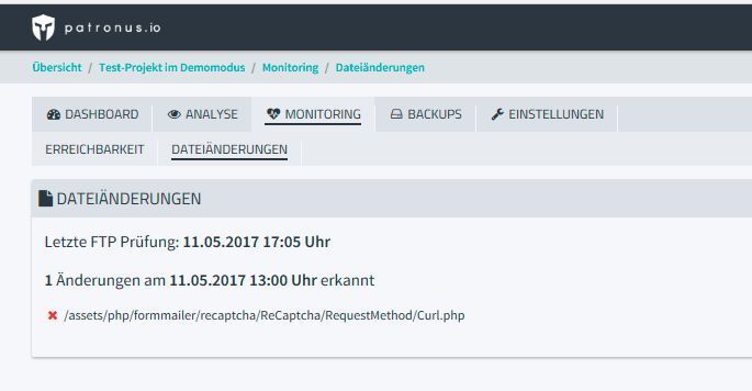 Eine im Bestand der Webseite erkannte Dateiveränderung wird durch das Monitoring im Dashboard gemeldet. Veränderte Datei: Curl.php. (R. Dombach)