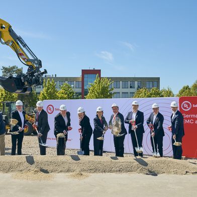 Celebrating UL Solutions’ continued expansion and investment in Germany, President and CEO Jennifer Scanlon, EVP and CFO Ryan Robinson and other UL Solutions leaders are joined by Dirk Gene Hagelstein, mayor of Neu-Isenburg and Oliver Quilling, district administrator of the District of Offenbach, to mark the groundbreaking of the company’s new testing laboratory, due to open mid-2027. (Source: UL Solutions)