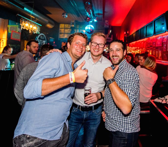 ...auf eine lange Partynacht im Thomas Read Irish Pub. (Nic Fey)