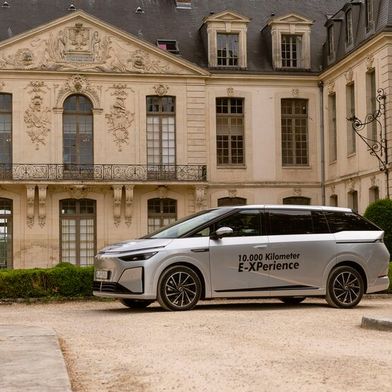 Xpeng bringt seinen Luxus-Van X9 nach Europa. (Bild: Xpeng)