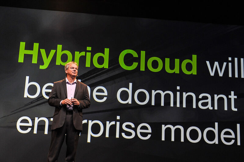 Der NetApp-CEO Tom Georgens setzt voll auf die Hybrid Cloud. (NetApp (www.gleephotography.co.uk))