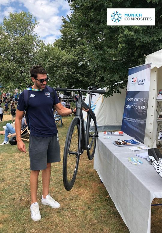 (Carbon-Fahrrad der Munich Composites GmbH. Bildquelle: Spitzencluster MAI Carbon des Composites United e. V.)