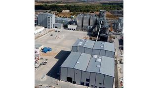 Clariant hat die erste kommerzielle Sunliquid-Großanlage für die Produktion von Zellulose-Ethanol aus Agrarreststoffen errichtet. (Clariant)