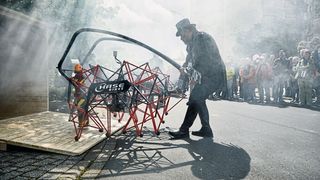 Der Schauspieler Waldemar Kobus ... (Hase Bikes)