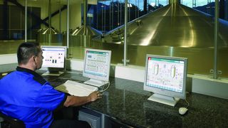 Ein Blick in die Brauerei: Leitstand zum Automatisieren von Batchprozessen (Archiv: Vogel Business Media)
