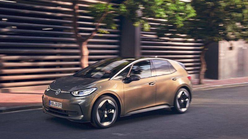 Der VW ID 3 ist bald für unter 30.000 Euro zu haben.(Bild:  Volkswagen AG)