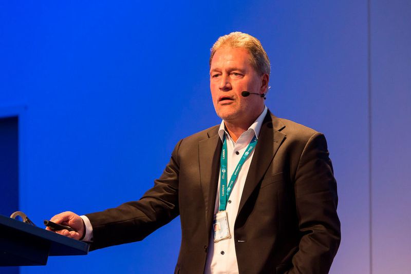… Airbus-Manager Peter Sander … (Stefan Bausewein)