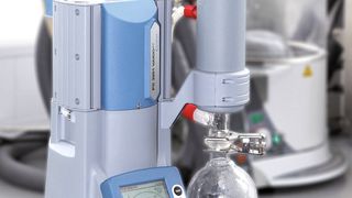 Der neue Chemiepumpstand PC 3001 variopro (Bild: Vacuubrand)