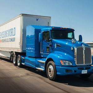 Im Frühjahr 2017 stellte Toyota den ersten Brennstoffzellen-Lkw vor, und testet ihn seitdem in den Häfen von Los Angeles und Long Beach.(Bild:  Toyota)