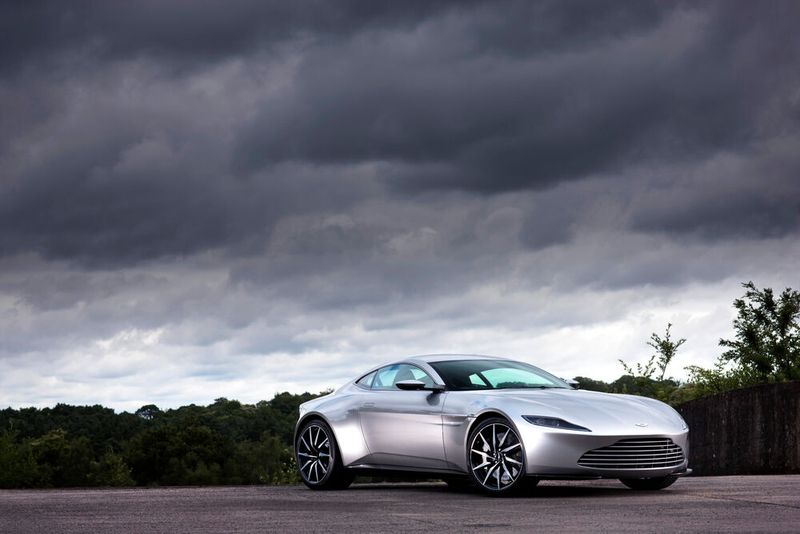 Der Aston Martin DB10 aus „Spectre“ landet auf dem 3. Platz. (Bild: Aston Martin)