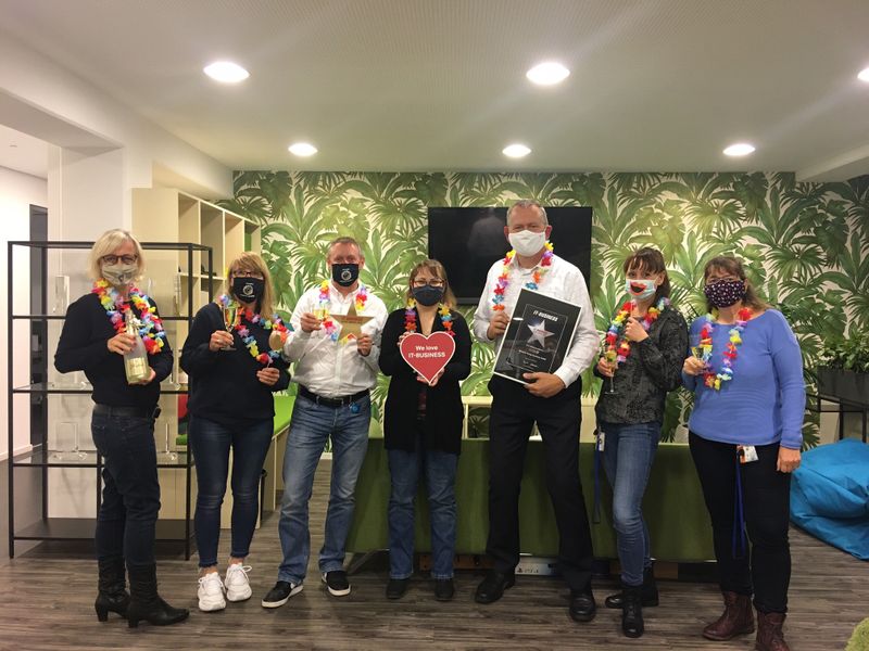 Das Comstor Team und (2.v.r.) Jens Tamm,  holen GOLD in der Kategorie 