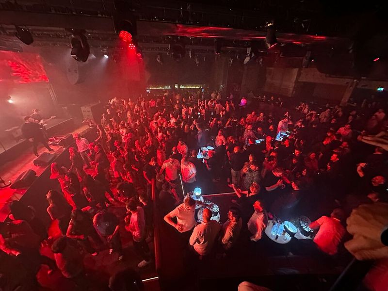 A Littlebit abfeiern - am Abend ging es dann ins Gibson. (Bild: Vogel IT-Medien GmbH)