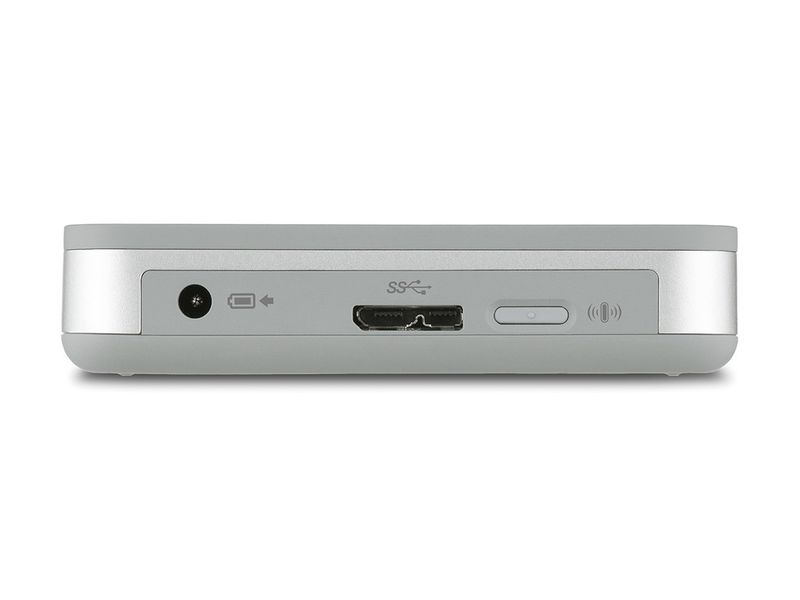 Für die Verbindung zum PC oder Mac dient ein USB-3.0-Anschluss (Bild: Buffalo)