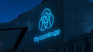 Vor Kurzem forderte etwa die SPD, dass die Landesregierung von NRW in den Aufsichtsrat von Thyssenkrupp Steel gehen sollte, um die viel Diskussionsstoff aufwirbelnde Umstrukturierung des Stahlkonzerns zu begleiten. Grüne sehen das anders ... (Bild: Thyssenkrupp)