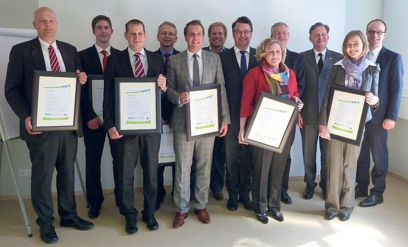 Die neu ernannten Leitthemenentwickler gehören den Forschungseinrichtungen an, die sich im Effizienzcluster Logistik Ruhr engagieren. Bild: Effizienzcluster Logistik Ruhr (Archiv: Vogel Business Media)