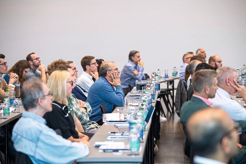 Die hochkarätigen Vorträge stiessen auf grosses Interesse bei den Besuchern: zu allen Vorträgen gab es Nachfragen aus dem Auditorium. (Bild: Thomas Entzeroth)