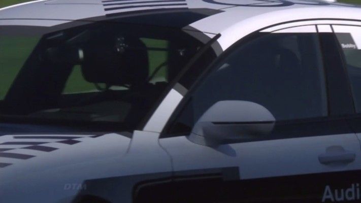 Der Audi RS 7 concept am Limit: fahrerlos rund um den Hockenheimring (Audi)