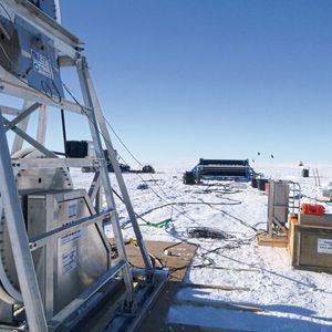 (Paul Anker / British Antarctic Survey)