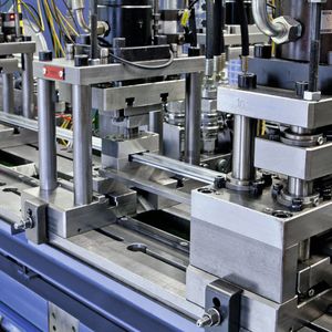 Die Schock Rollformtechnik beinhaltet eine Vielzahl an Techniken und integrierten Prozessen.