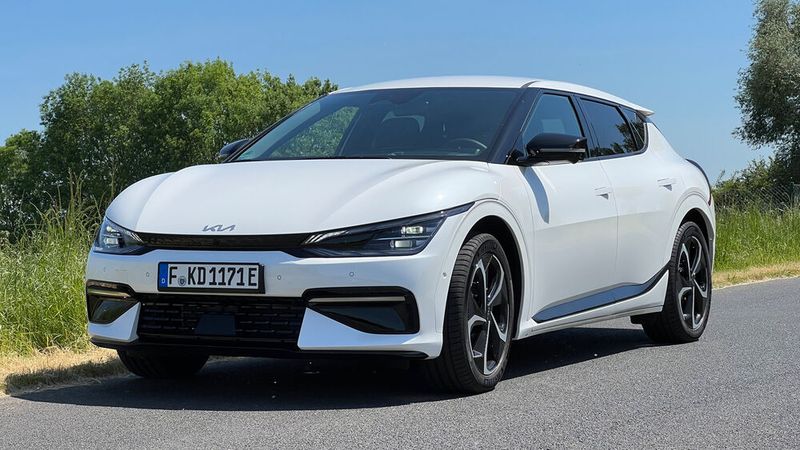 Der Kia EV6 ist vollelektrisch. (Bild: Autodrom)